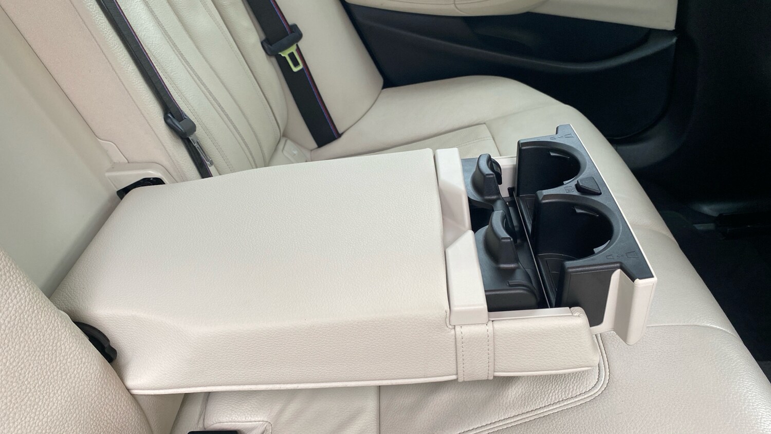 Used BMW 5 Series 2022 for sale - 76257564: Photo 32