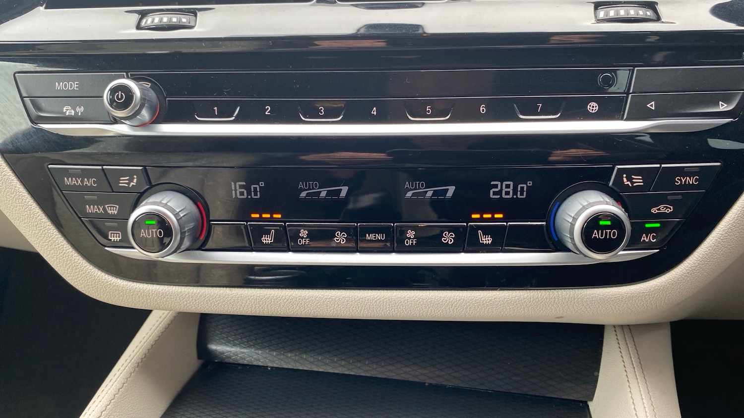 Used BMW 5 Series 2022 for sale - 76257564: Photo 46