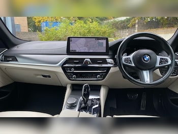 Used BMW 5 Series 2022 for sale - 76257564: Photo