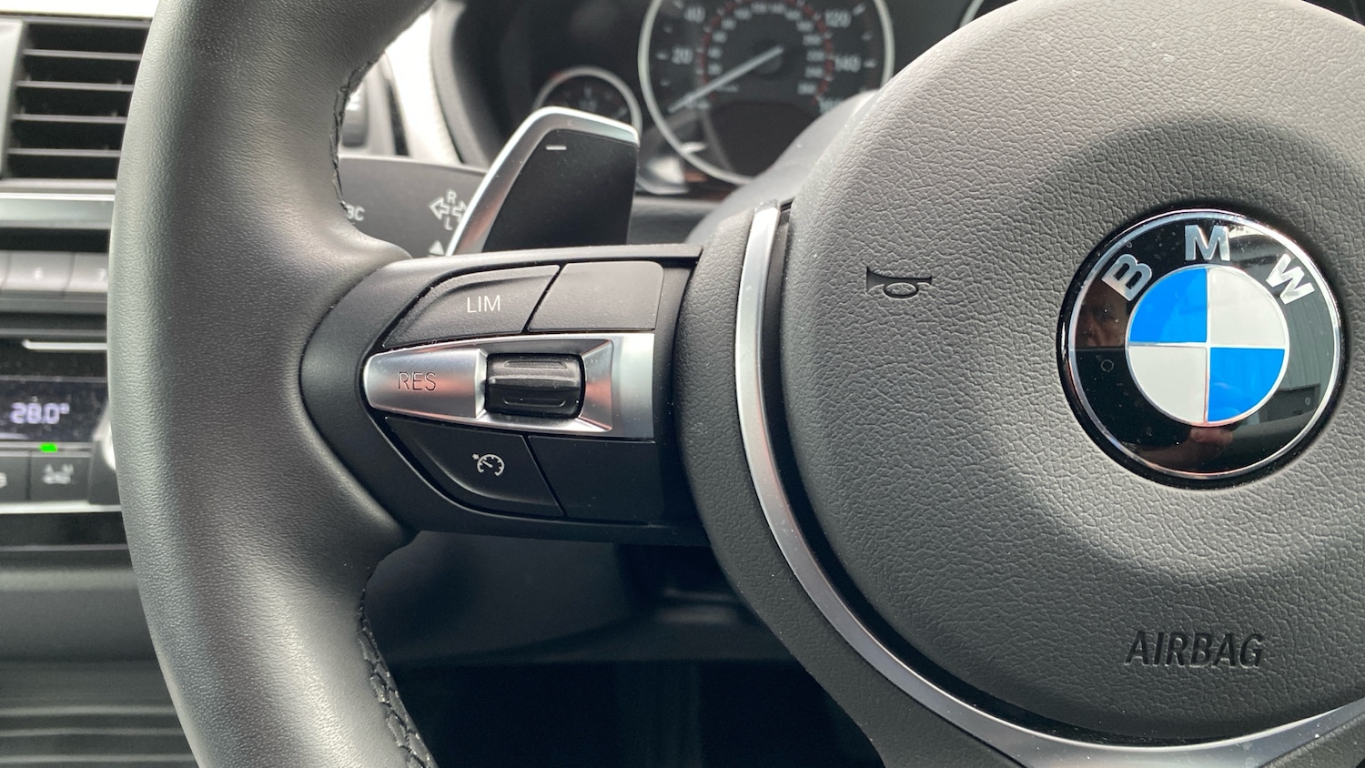 Used BMW 4 Series 2019 for sale - 76627728: Photo 17