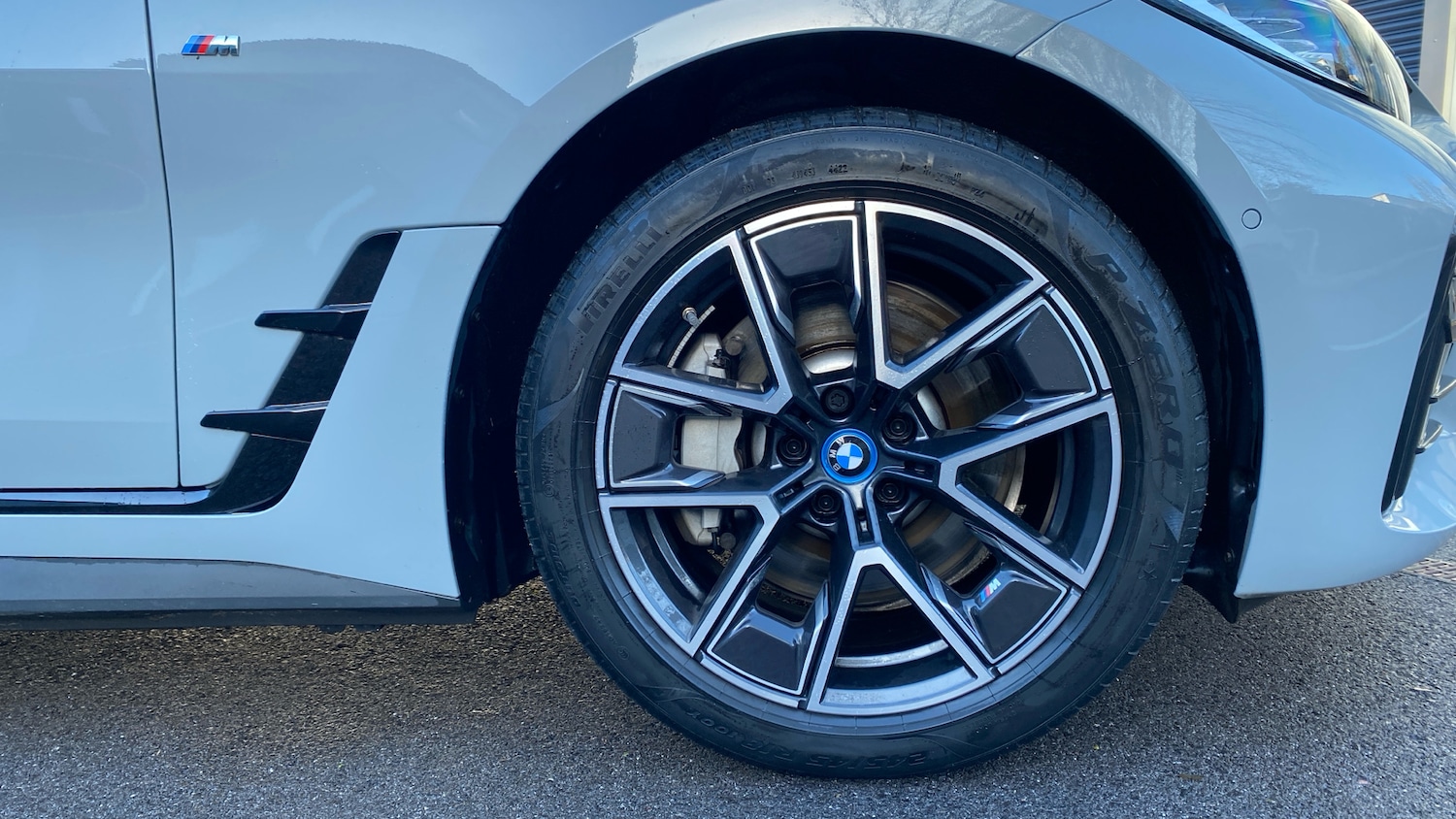 Used BMW i4 2023 for sale - 77365138: Photo 14