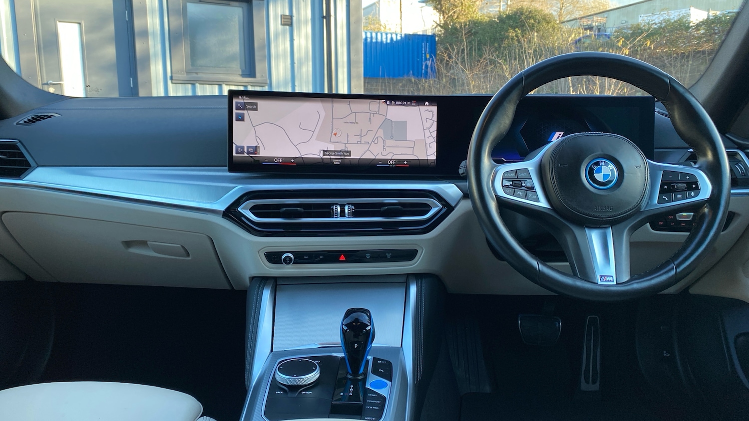 Used BMW i4 2023 for sale - 77365138: Photo 4