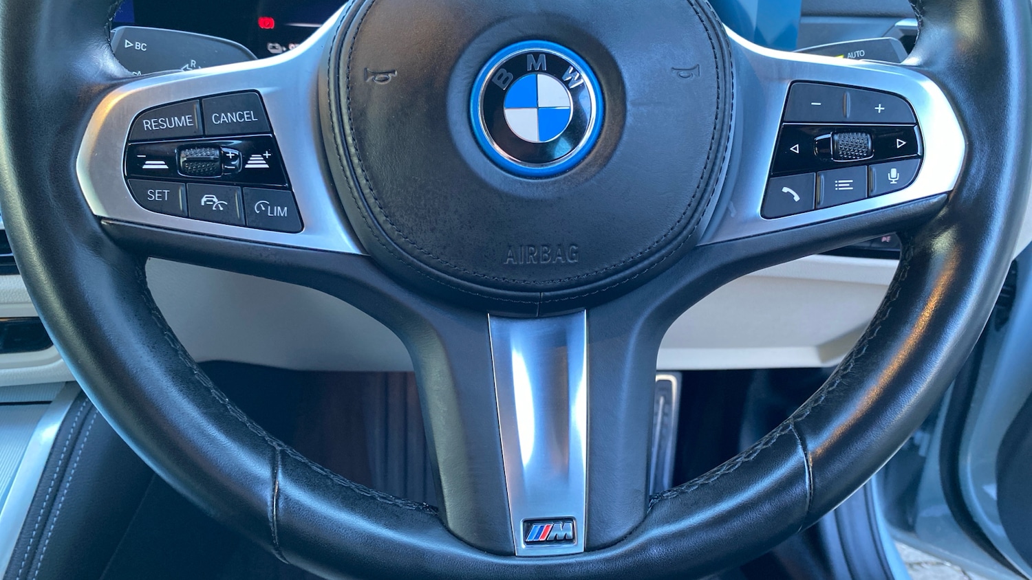 Used BMW i4 2023 for sale - 77365138: Photo 60