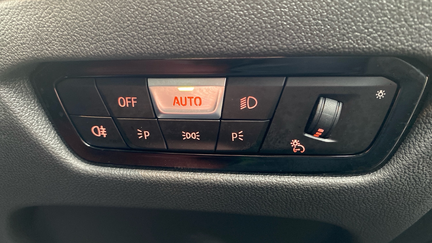 Used BMW 3 Series 2023 for sale - 76782534: Photo 48