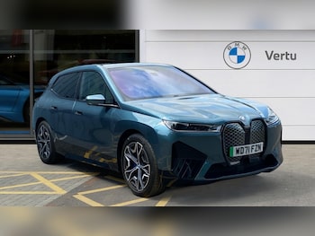 2022 (71) - 240kW xDrive40 M Sport 76.6kWh 5dr Auto Electric Estate