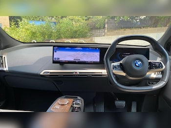 Used BMW iX 2022 for sale - 75549936: Photo