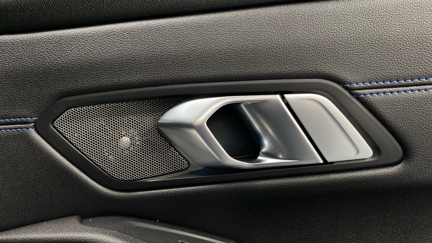 Used BMW 3 Series 2024 for sale - 76974170: Photo 38