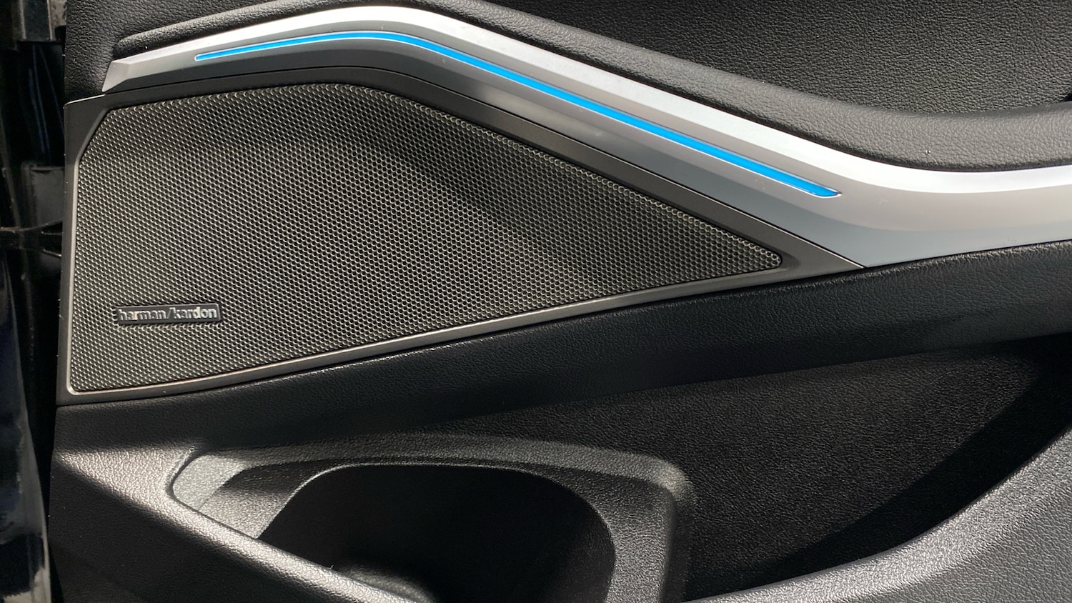 Used BMW 3 Series 2024 for sale - 76974170: Photo 39