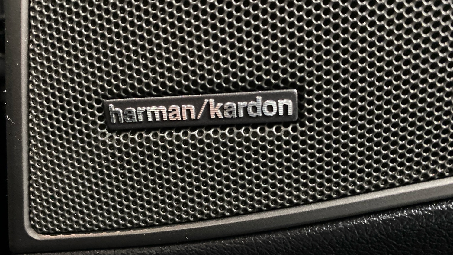 Used BMW 3 Series 2024 for sale - 76974170: Photo 40