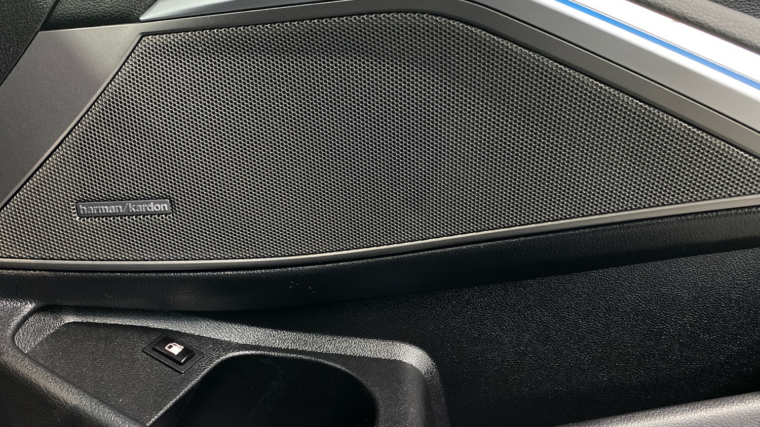 Used BMW 3 Series 2024 for sale - 76974170: Photo 50