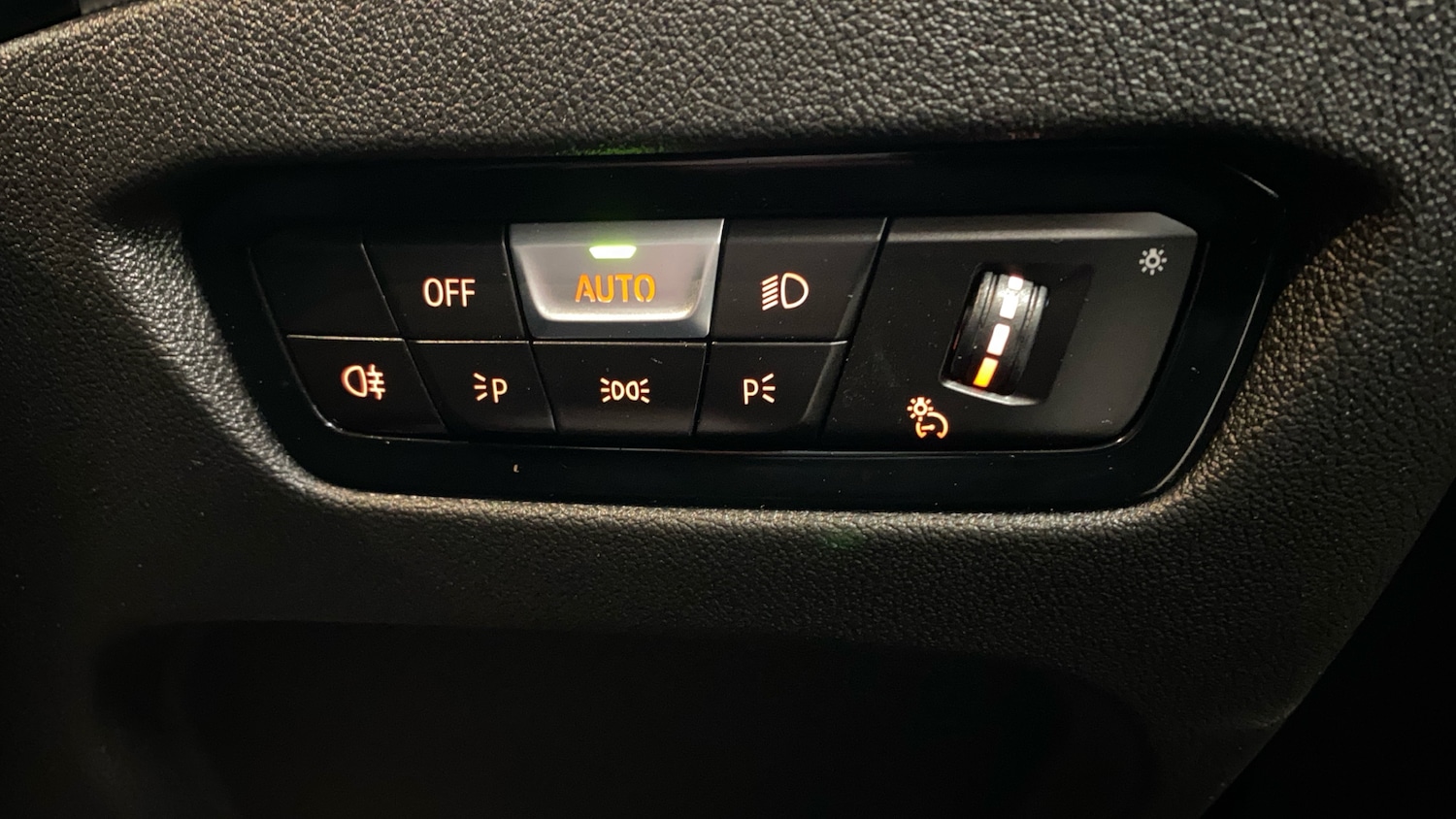 Used BMW 3 Series 2024 for sale - 76974170: Photo 52