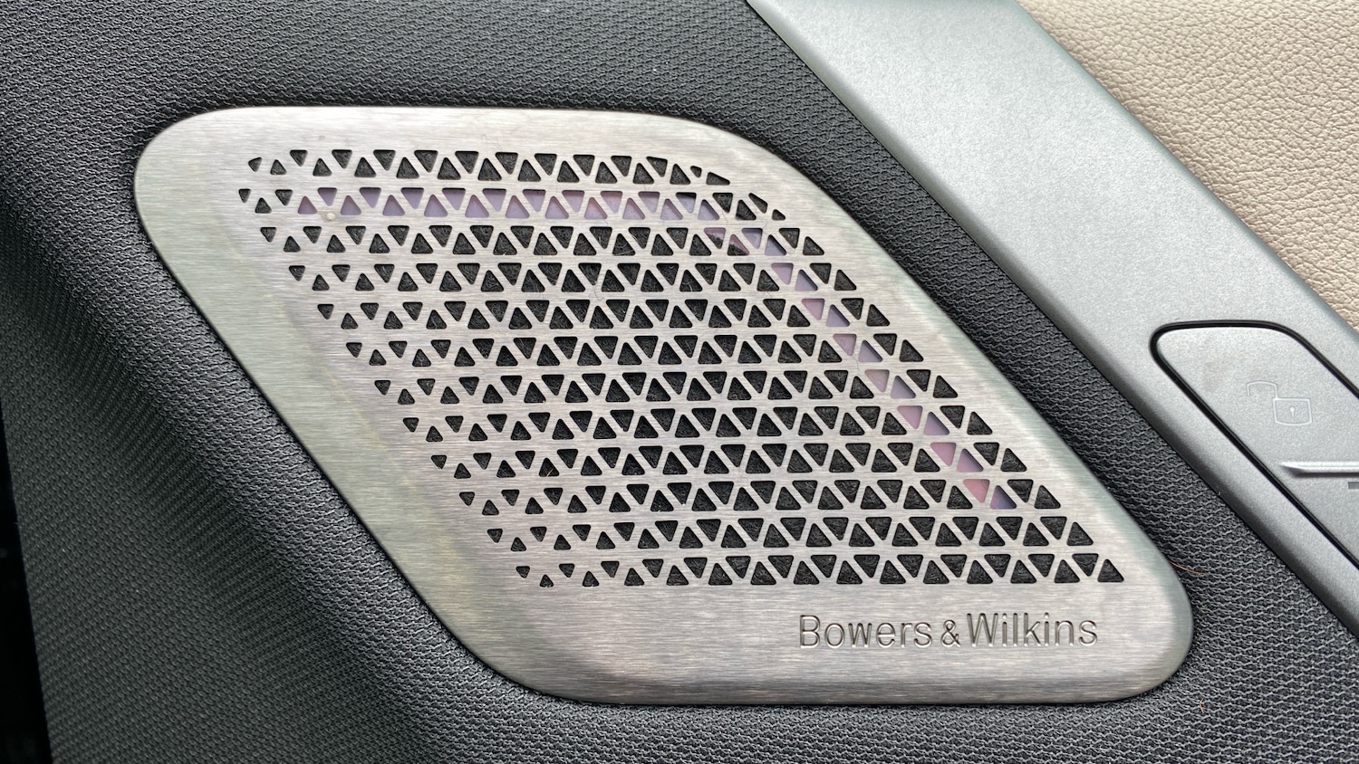 Used BMW iX 2025 for sale - 77340249: Photo 20