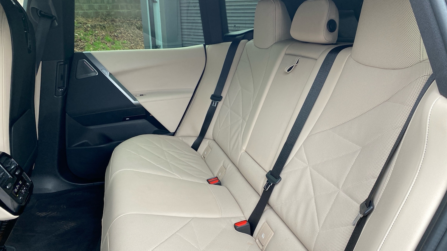 Used BMW iX 2025 for sale - 77340249: Photo 46