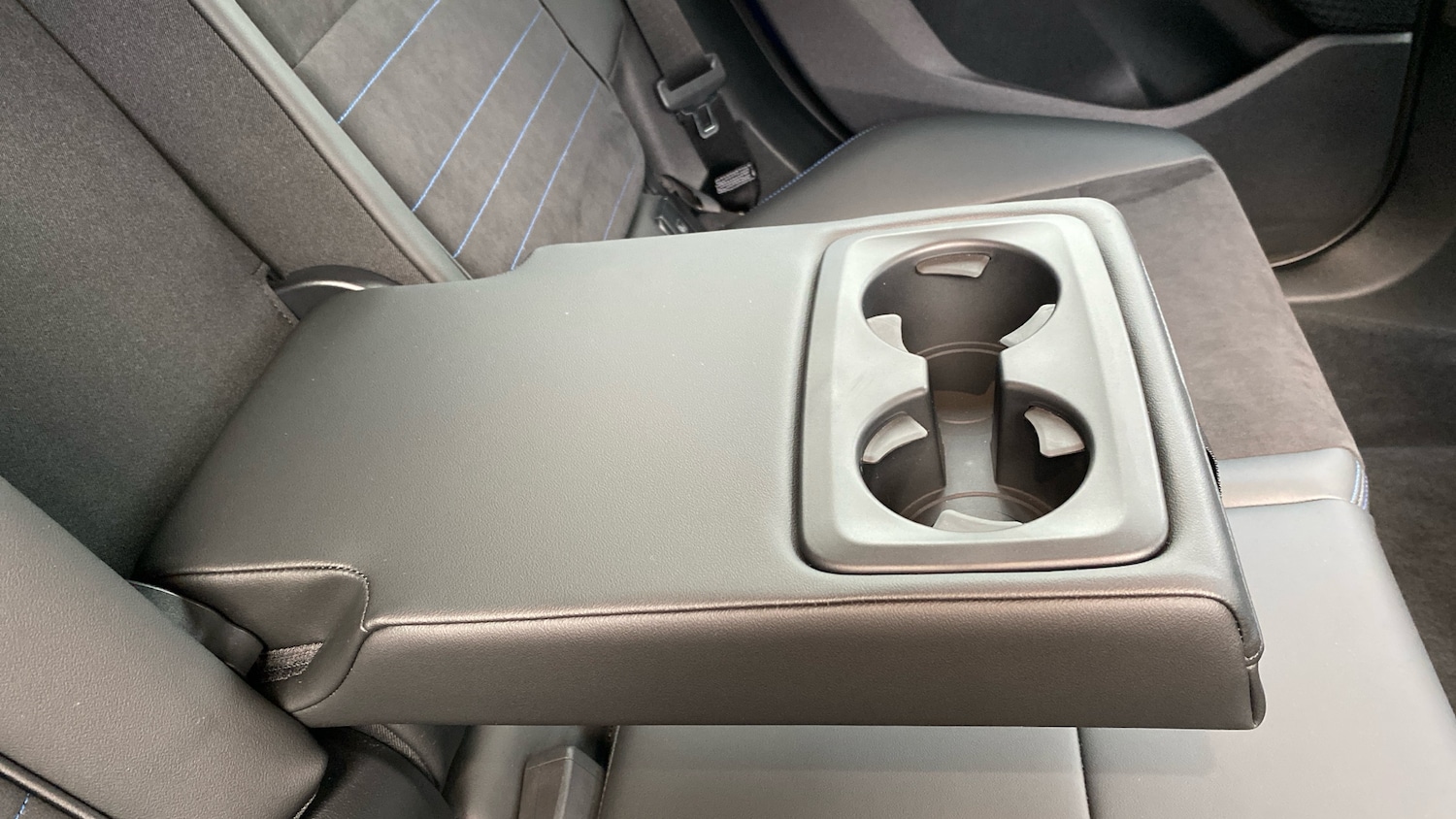 Used BMW 2 Series 2024 for sale - 76684758: Photo 36