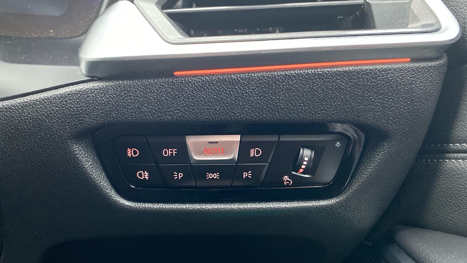 Used BMW 3 Series 2021 for sale - 76437930: Photo 54