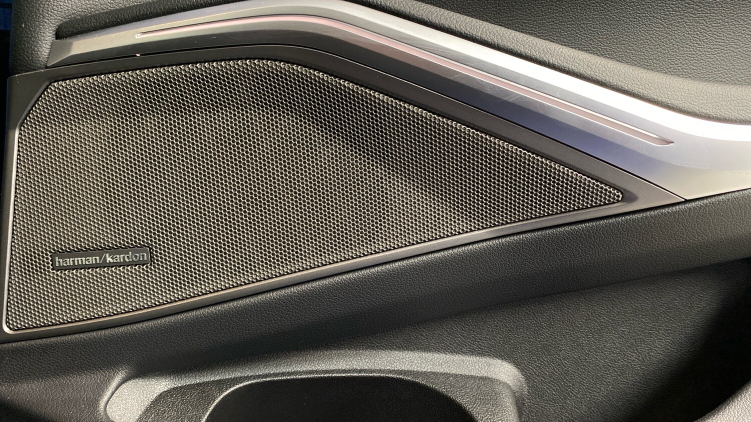 Used BMW 3 Series 2023 for sale - 77568316: Photo 45