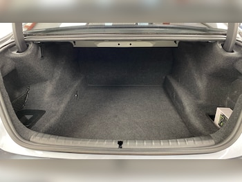 Used BMW 5 Series 2018 for sale - 79173250: Photo