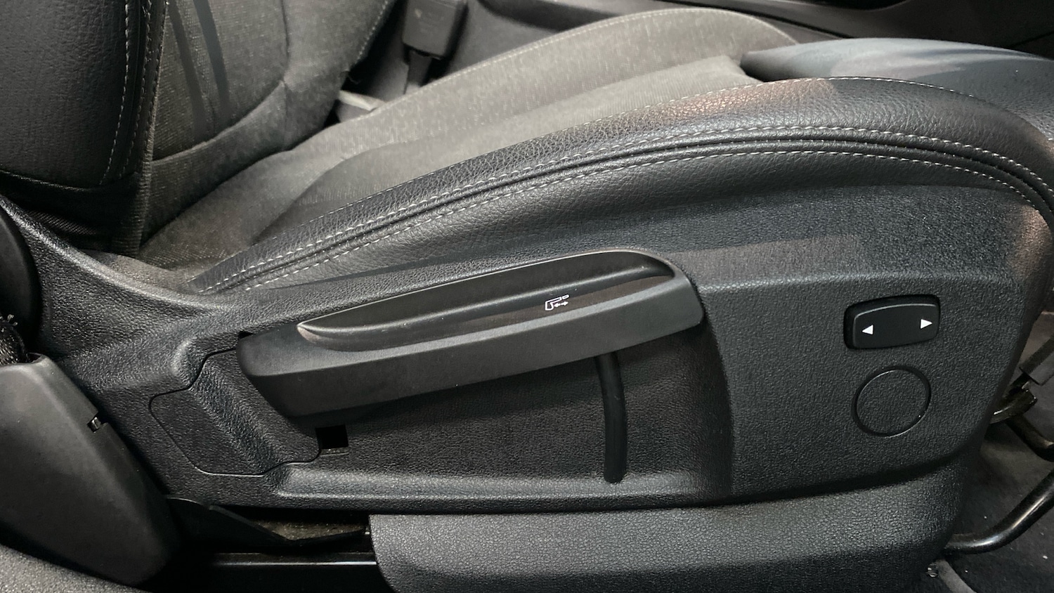 Used BMW 1 Series 2023 for sale - 76895223: Photo 37