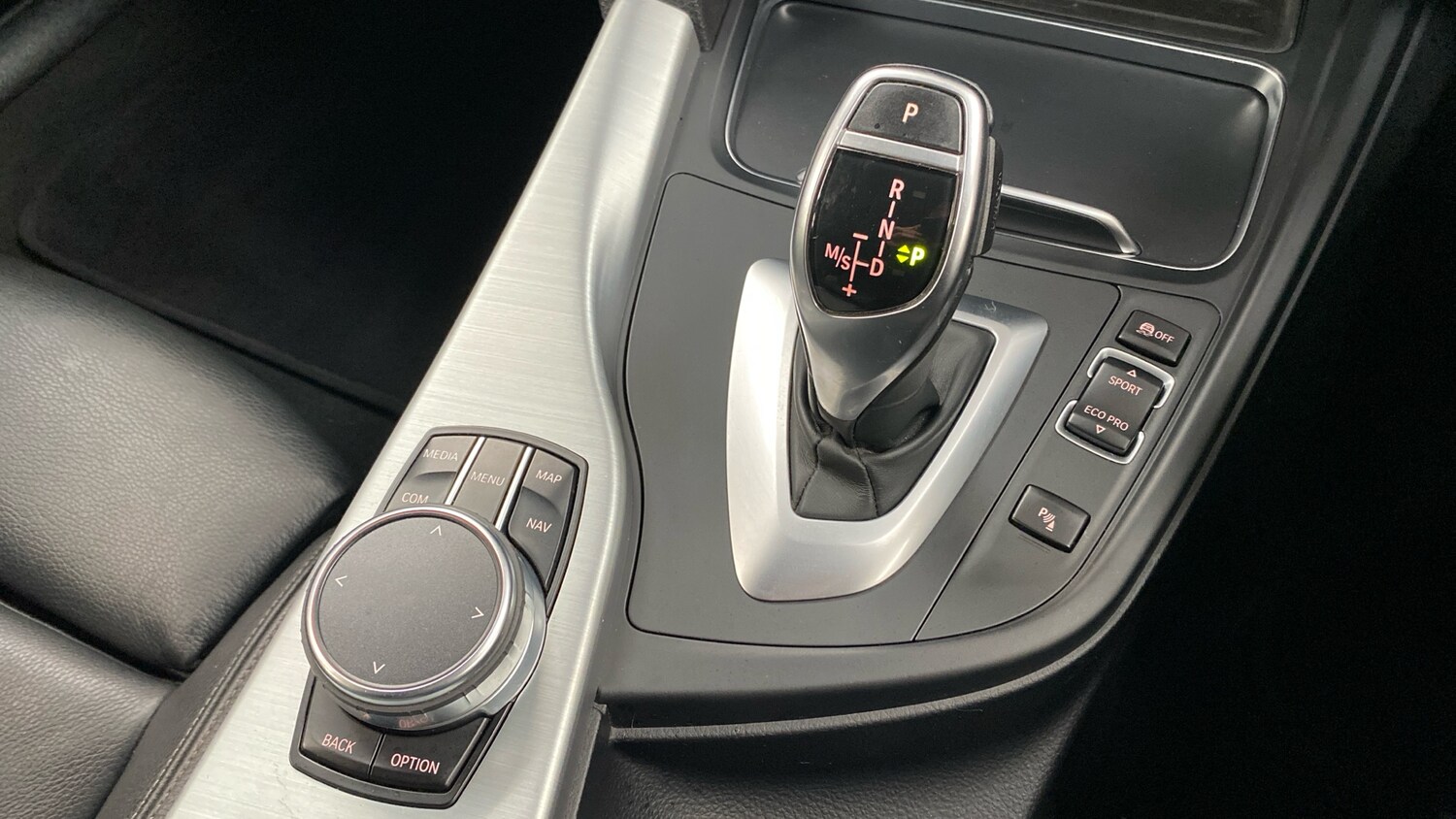 Used BMW 3 Series 2018 for sale - 77902863: Photo 10