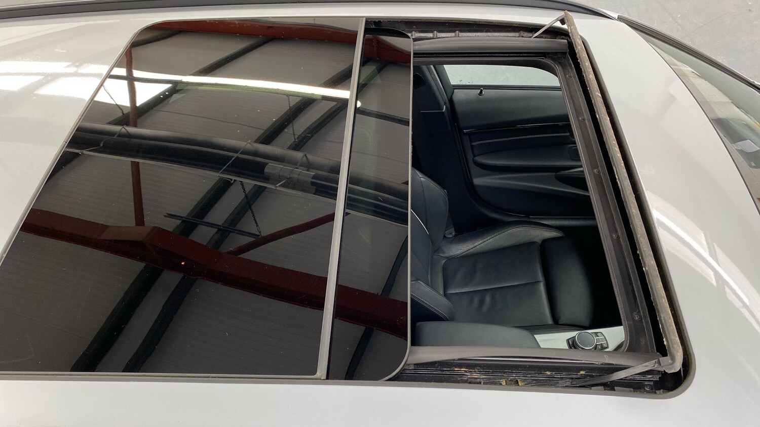 Used BMW 3 Series 2018 for sale - 77902863: Photo 28