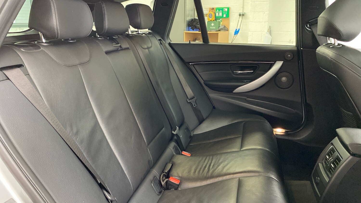 Used BMW 3 Series 2018 for sale - 77902863: Photo 47