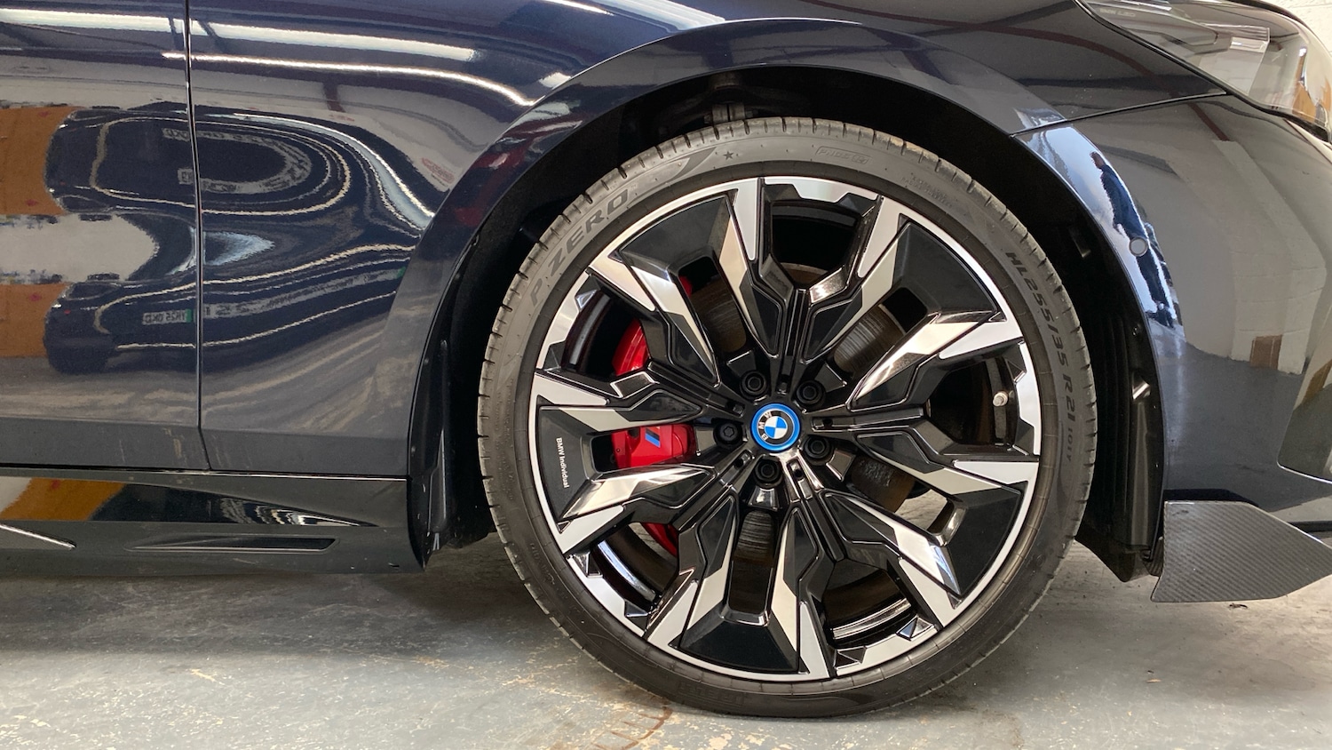 Used BMW 5 Series 2025 for sale - 77438145: Photo 14