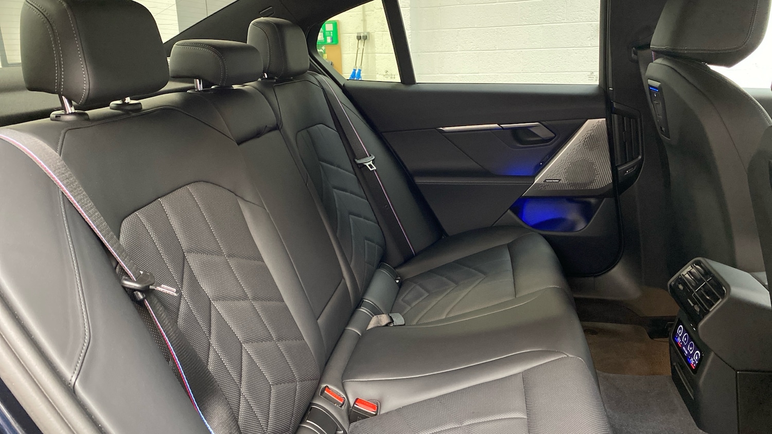 Used BMW 5 Series 2025 for sale - 77438145: Photo 43