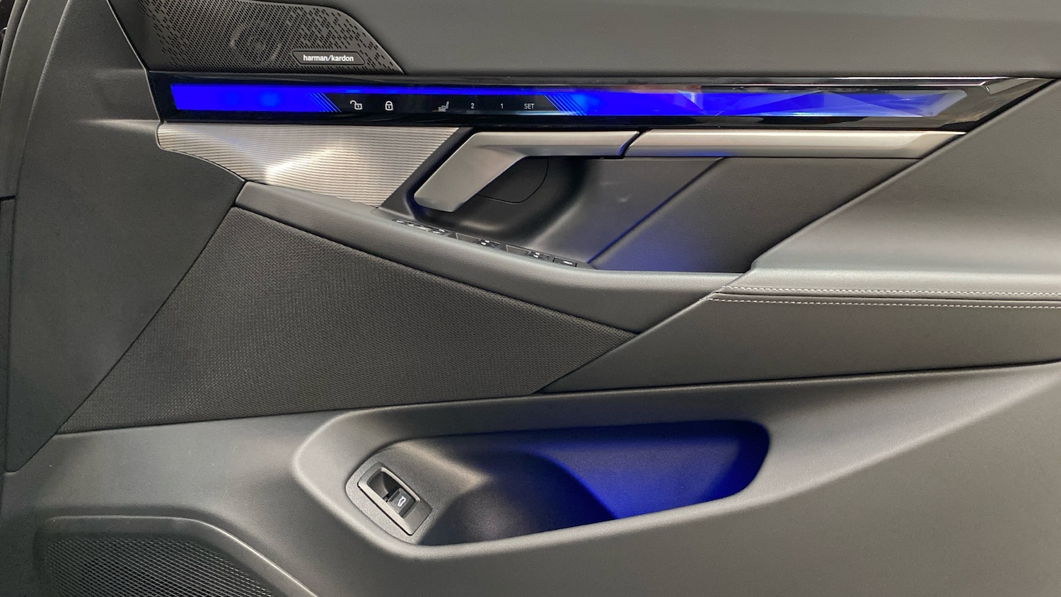 Used BMW 5 Series 2025 for sale - 77438145: Photo 53