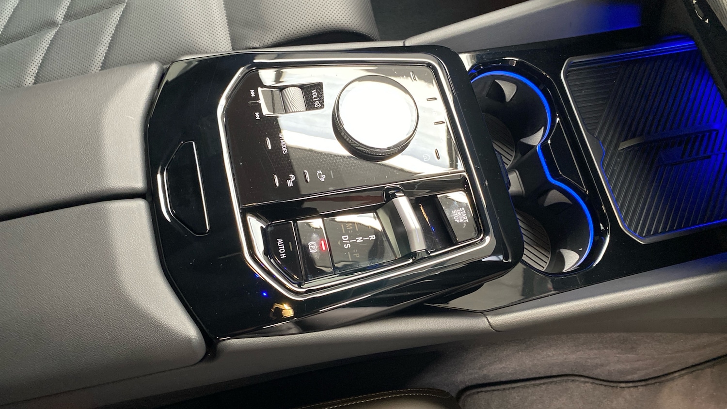 Used BMW 5 Series 2025 for sale - 77438145: Photo 65