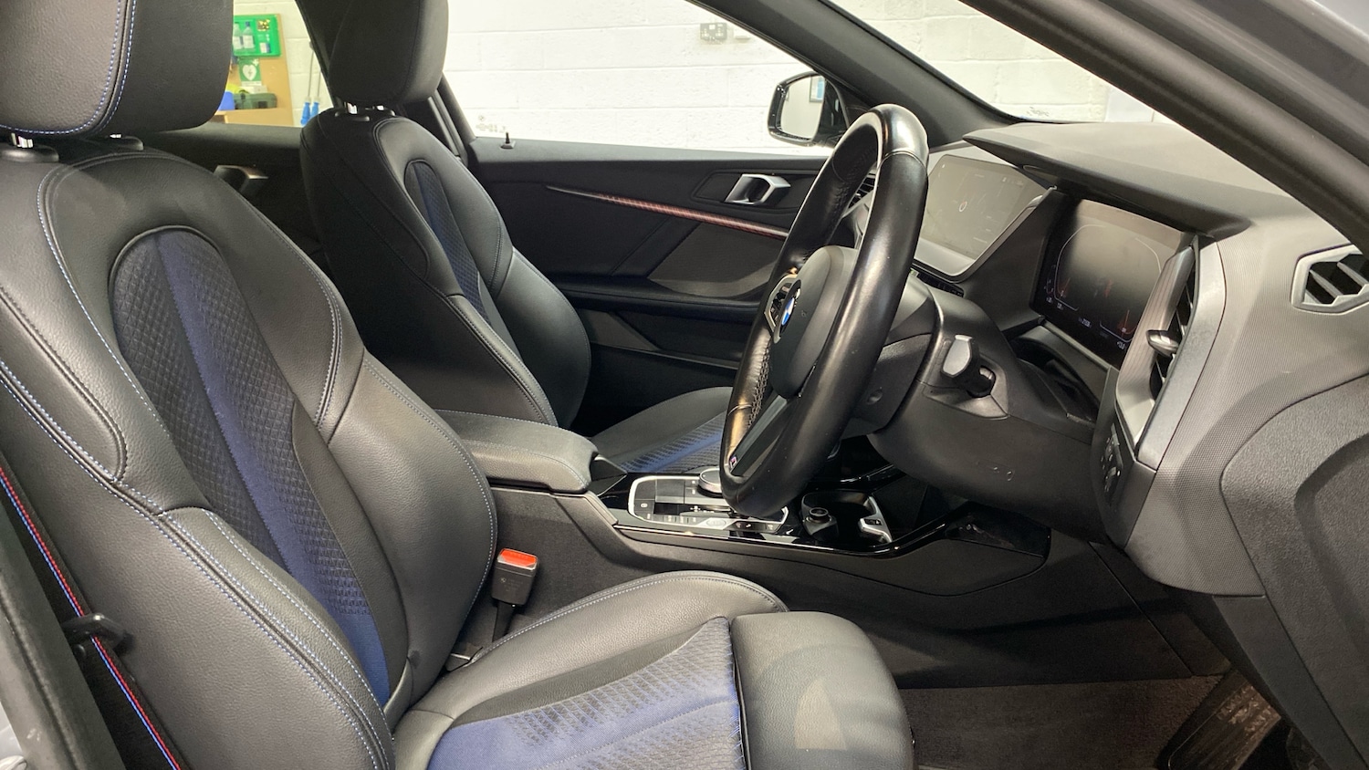 Used BMW 1 Series 2023 for sale - 76782532: Photo 11