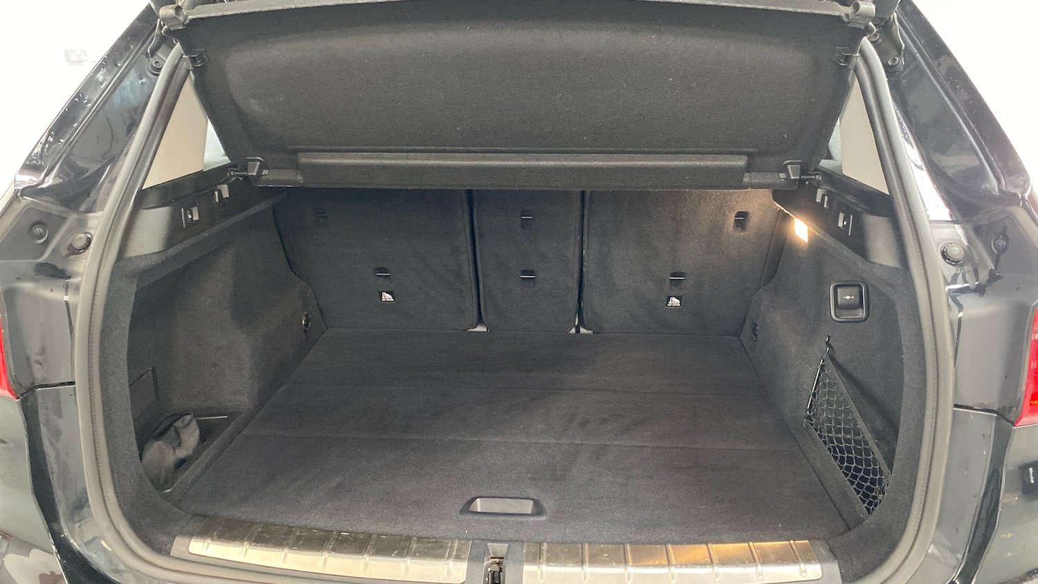 Used BMW X1 2016 for sale - 76170630: Photo 13