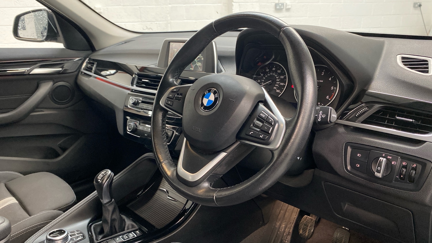 Used BMW X1 2016 for sale - 76170630: Photo 6