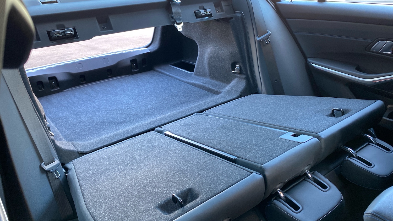 Used BMW 3 Series 2019 for sale - 76650931: Photo 32