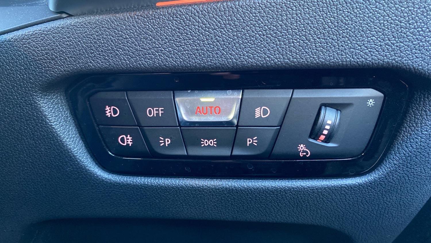 Used BMW 3 Series 2019 for sale - 76650931: Photo 45