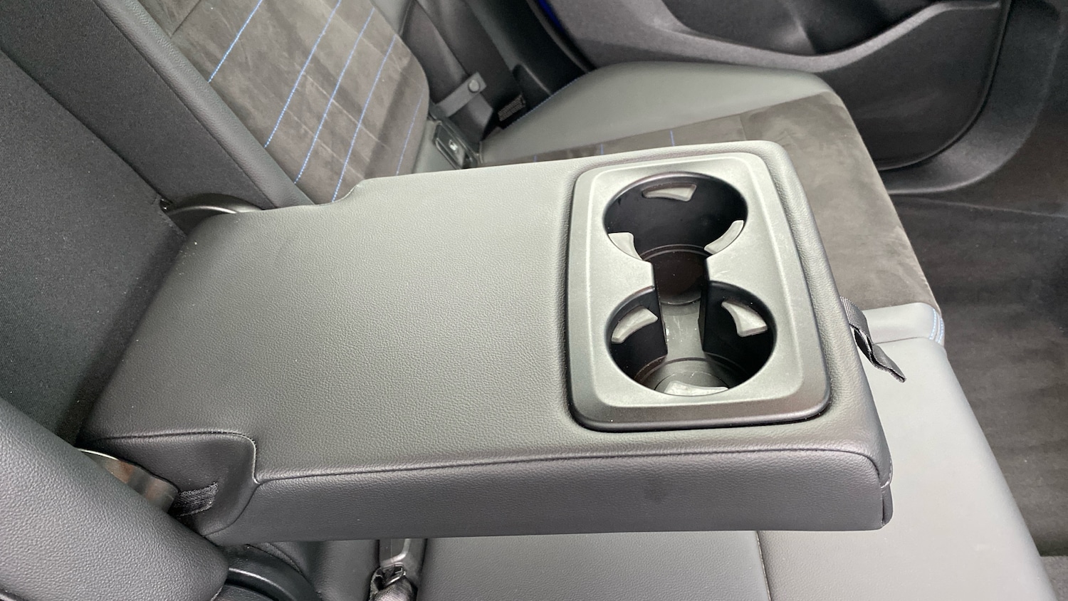 Used BMW 2 Series 2022 for sale - 77420141: Photo 35