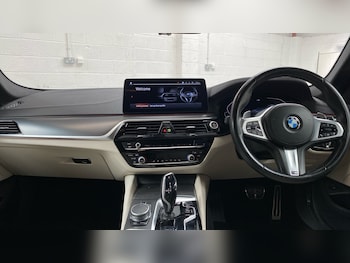 Used BMW 5 Series 2021 for sale - 79487078: Photo