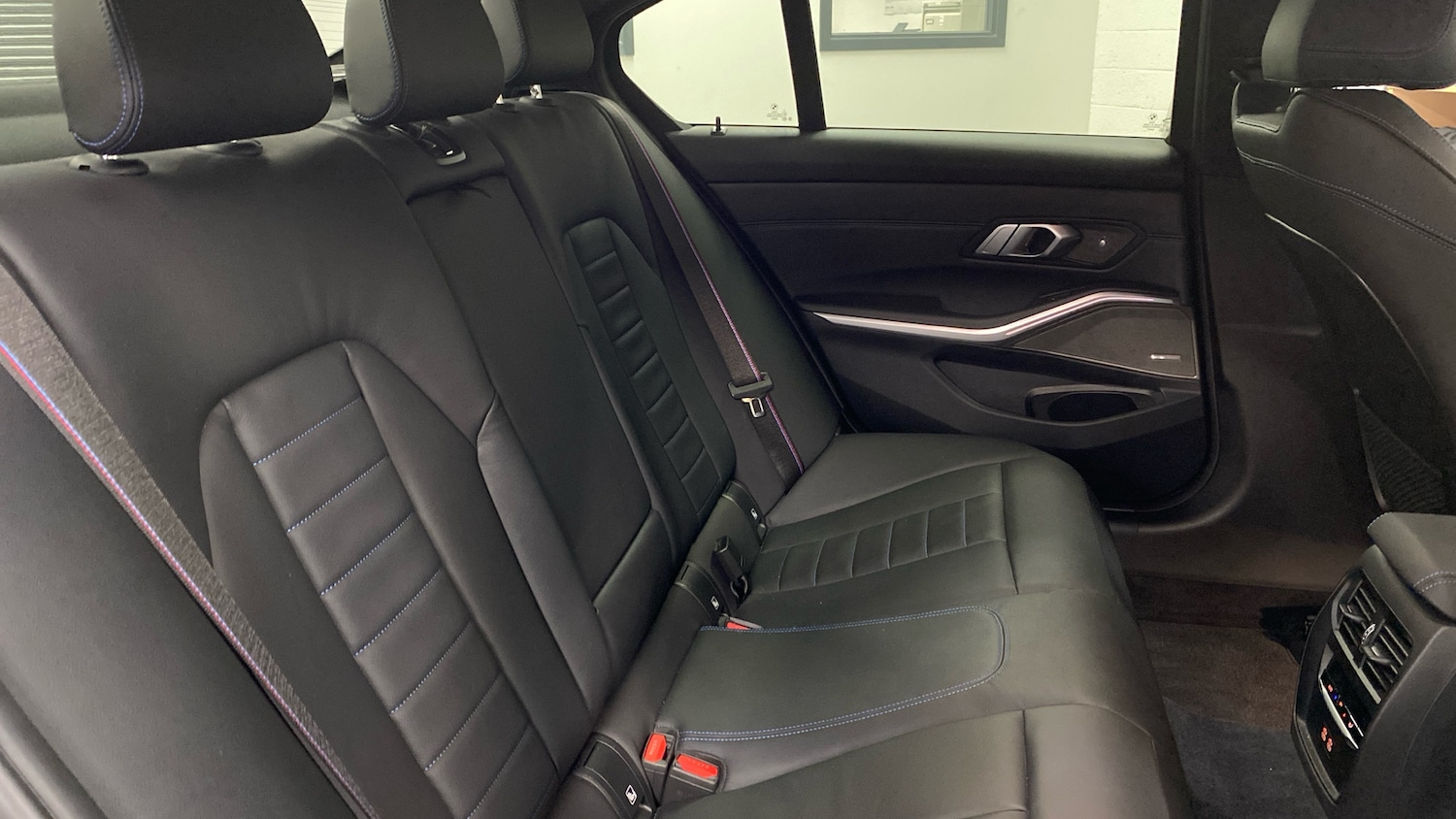 Used BMW 3 Series 2023 for sale - 76959776: Photo 40