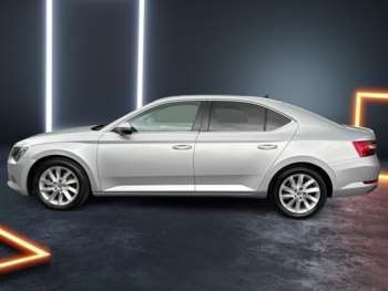 Used Skoda Superb 2016 for sale - 74798981: Photo