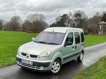 2004 (53) - 1.6 Expression 5dr Auto