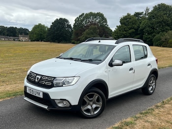 Used Dacia Sandero Stepway 2019 for sale - 79352785: Photo
