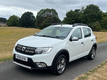 Used Dacia Sandero Stepway 2019 for sale - 79352785: Photo