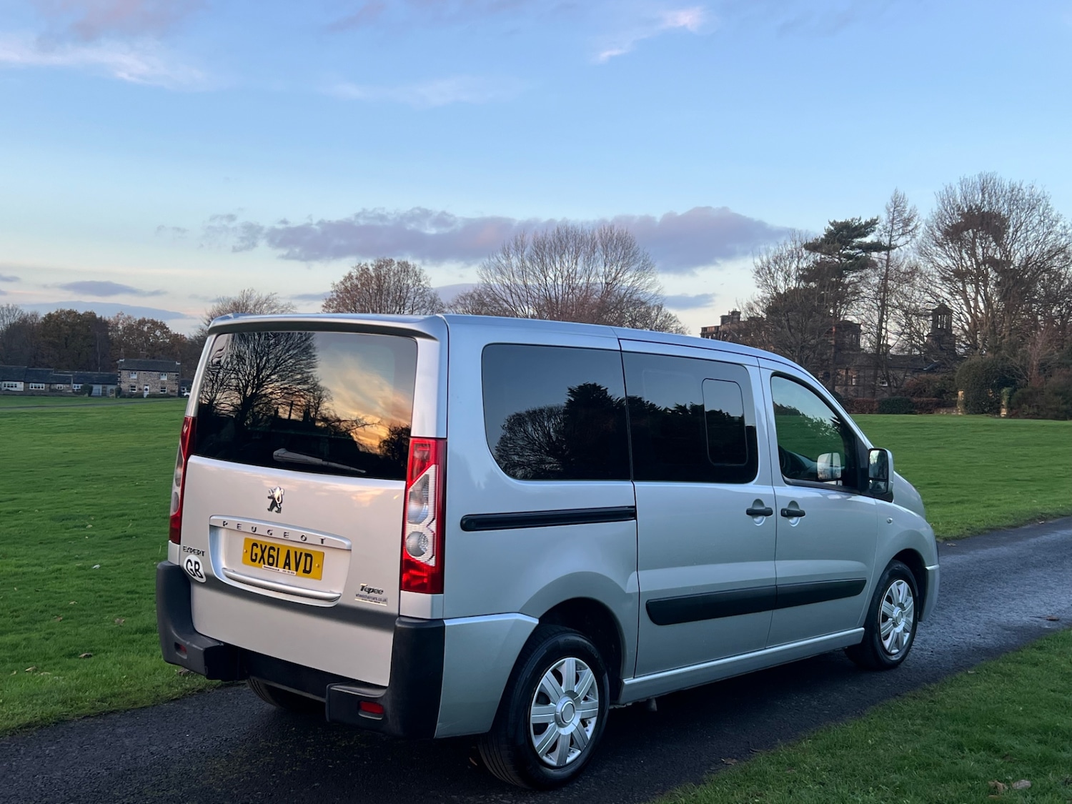 Used Peugeot Expert Tepee 2011 for sale - 76311090: Photo 10