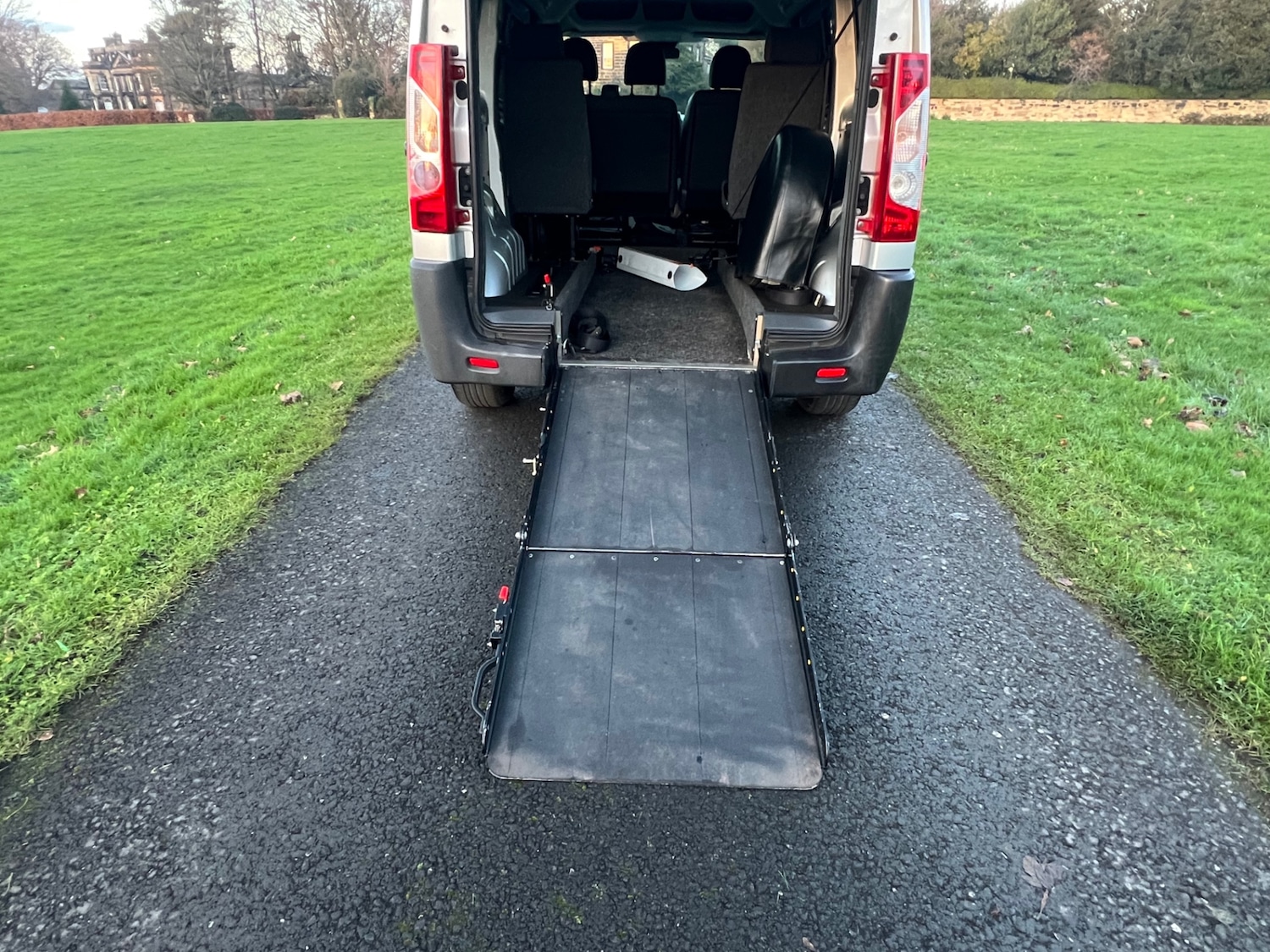 Used Peugeot Expert Tepee 2011 for sale - 76311090: Photo 12