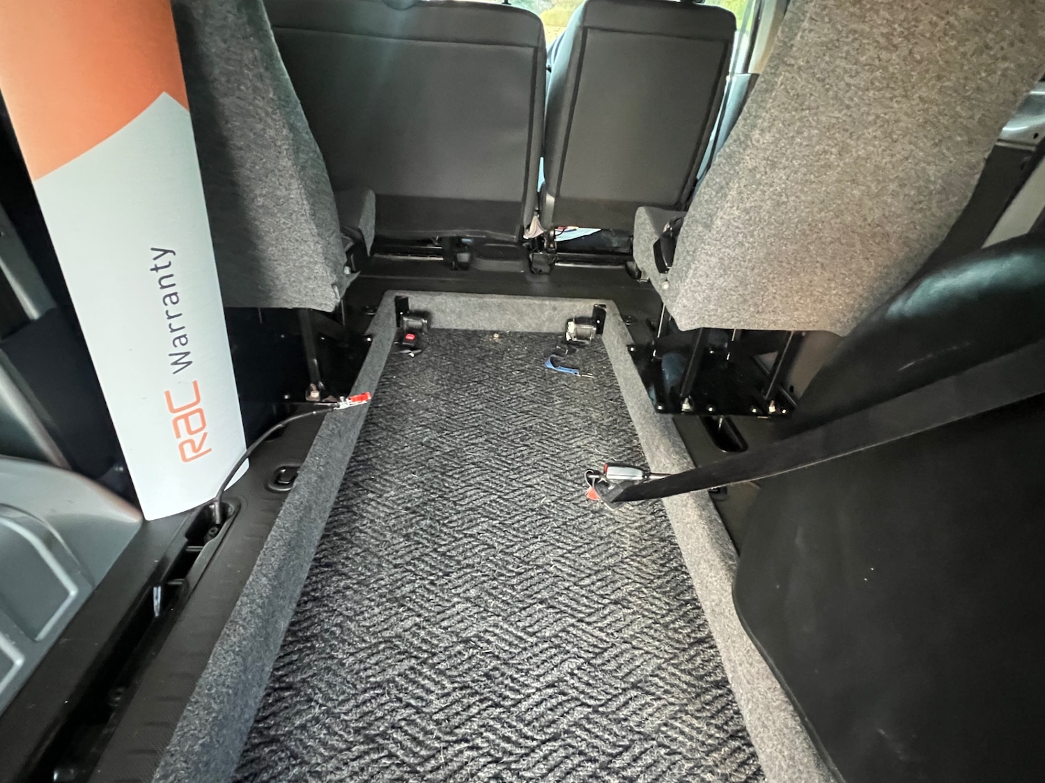 Used Peugeot Expert Tepee 2011 for sale - 76311090: Photo 16