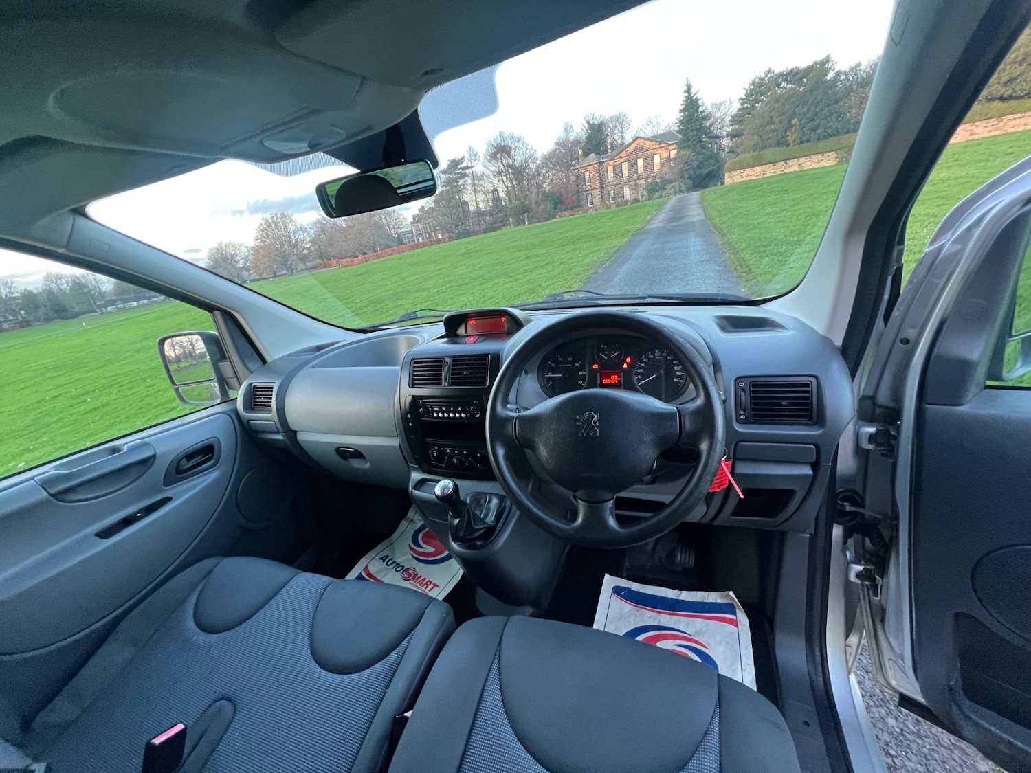 Used Peugeot Expert Tepee 2011 for sale - 76311090: Photo 25