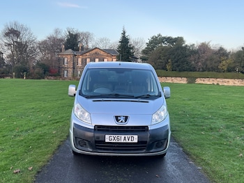 Used Peugeot Expert Tepee 2011 for sale - 76311090: Photo