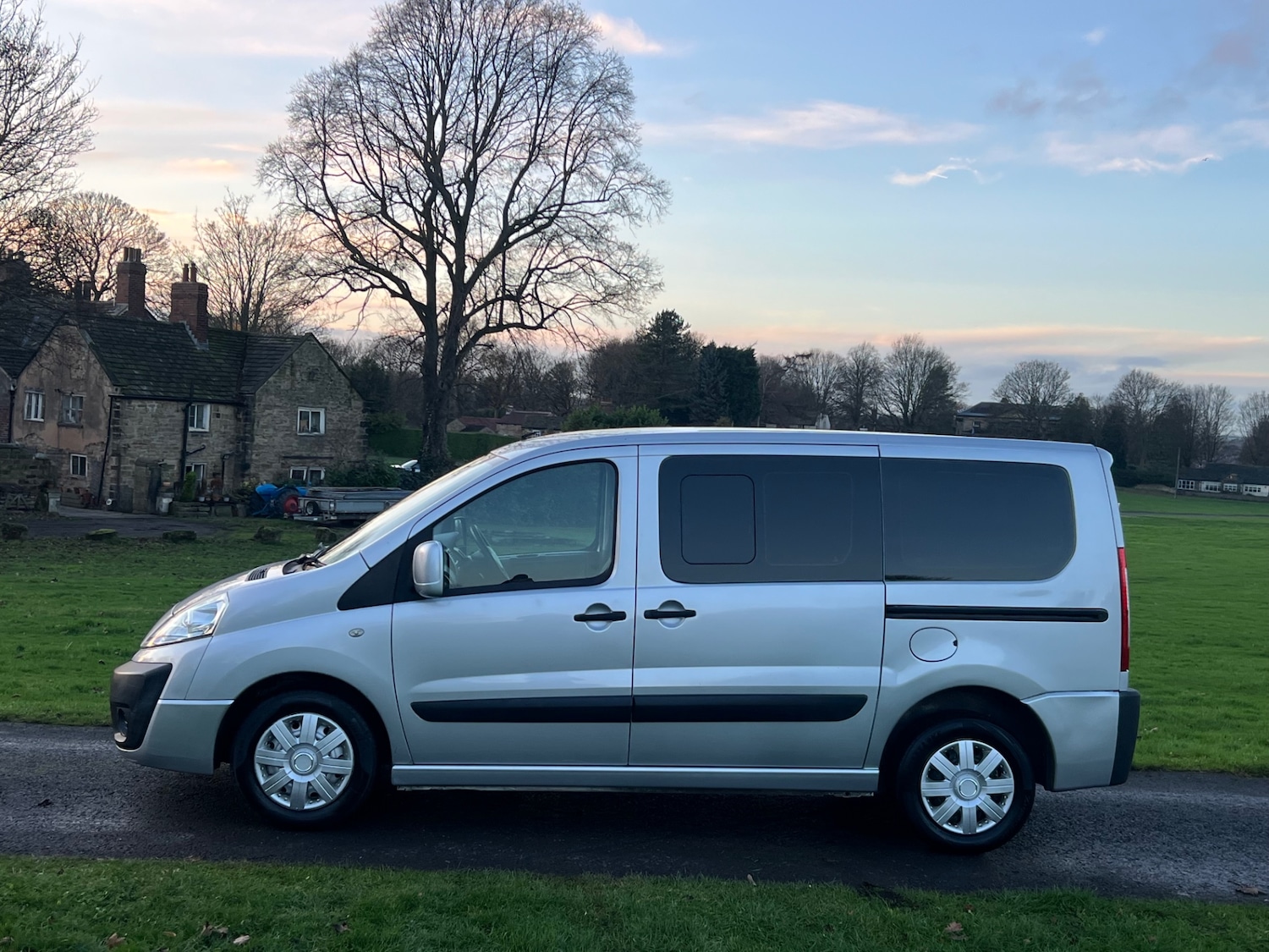 Used Peugeot Expert Tepee 2011 for sale - 76311090: Photo 4