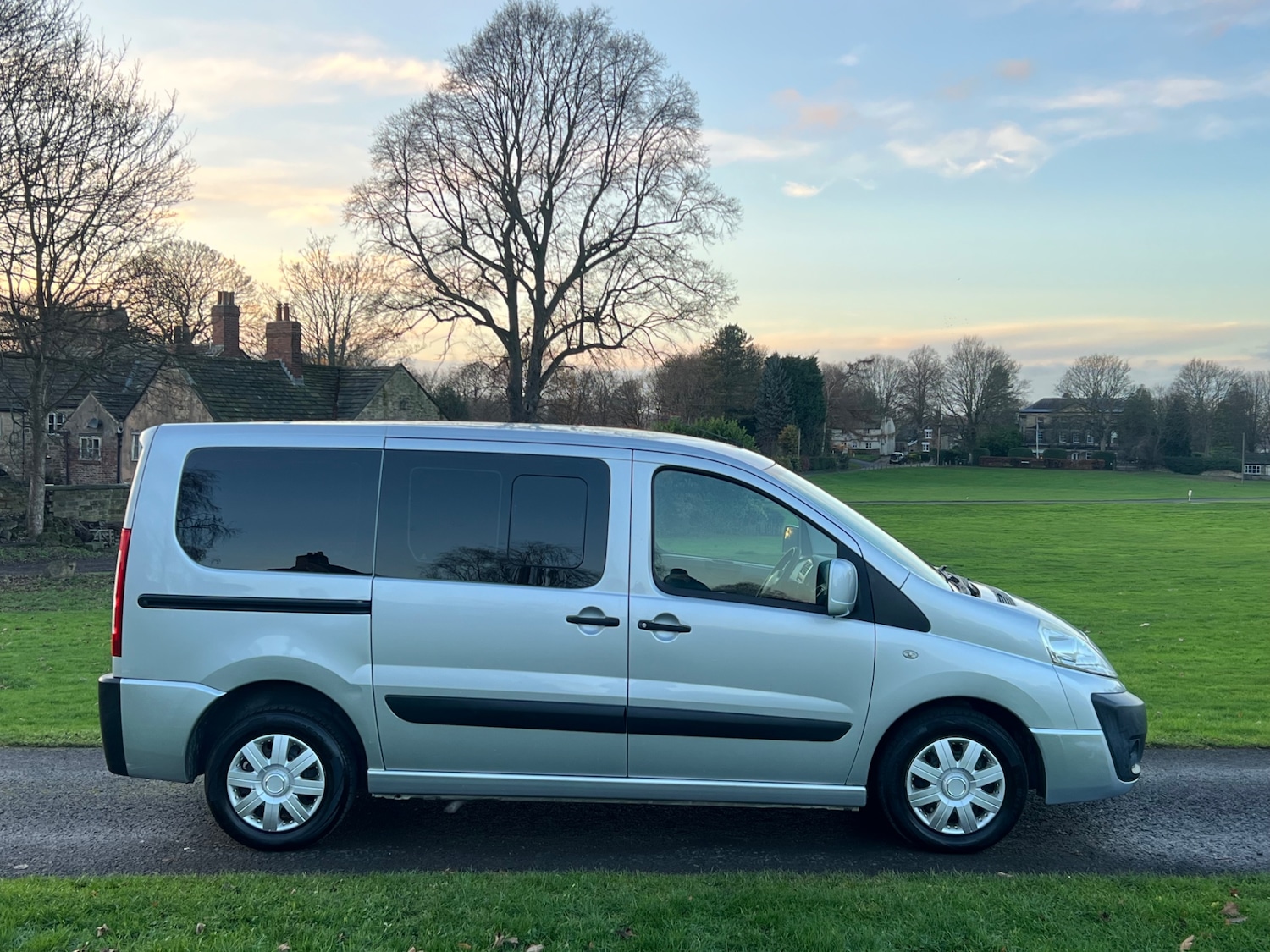 Used Peugeot Expert Tepee 2011 for sale - 76311090: Photo 7