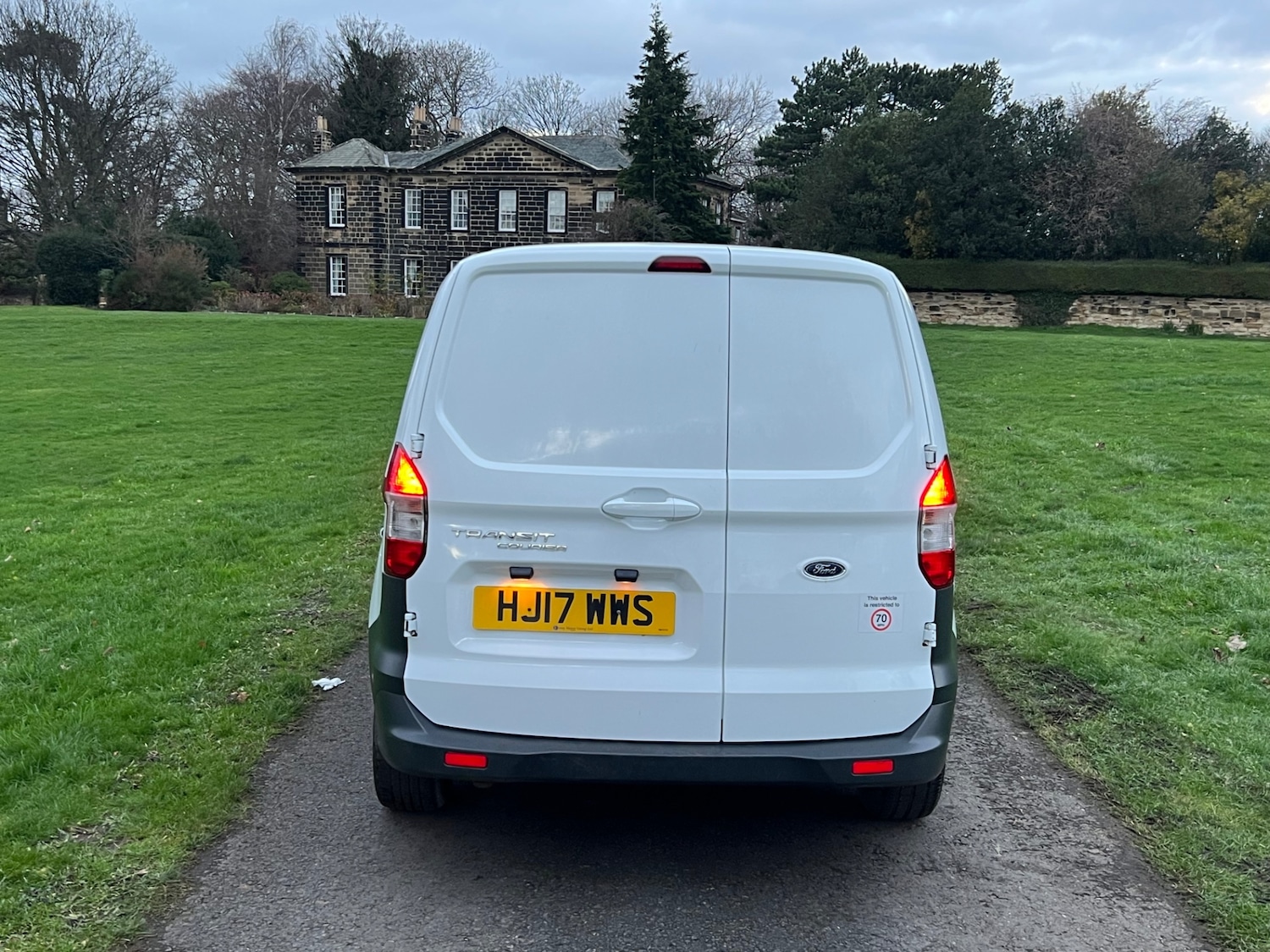 Used Ford Transit Courier 2017 for sale - 76893226: Photo 8