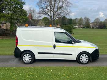 Used Vauxhall Combo 2018 for sale - 74468120: Photo